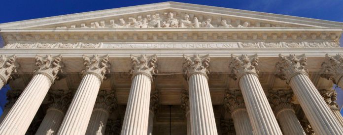 abd_yuksek_mahkemesi_amerikan_anaysa