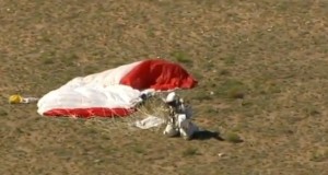 felix_avusturyali_skydiver_serbest_atlayici