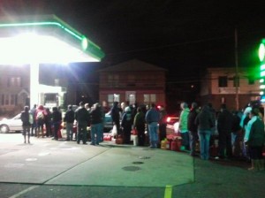 benzin_kuyrugu_sandy2012