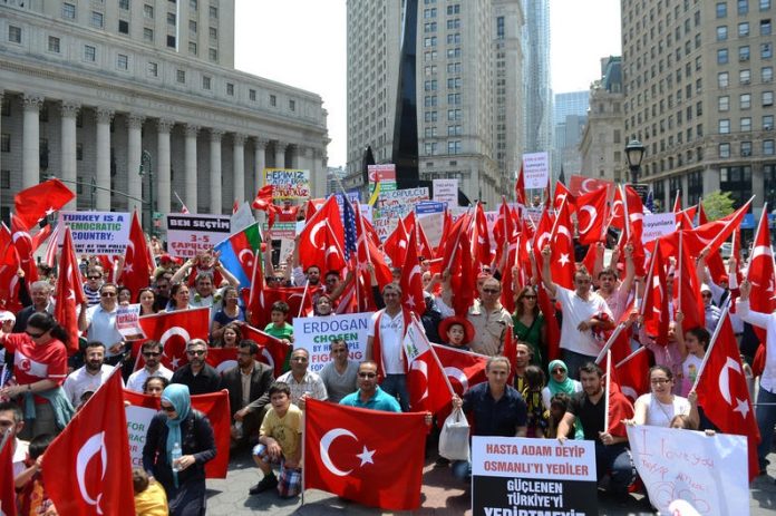 newyork_erdogan_destek_dik_dur_egilme