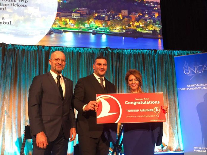 thy_cenk_ocal_alp_ozaman_unca_gala