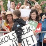 greta_newyorkers_welcoming_selcukacar.
