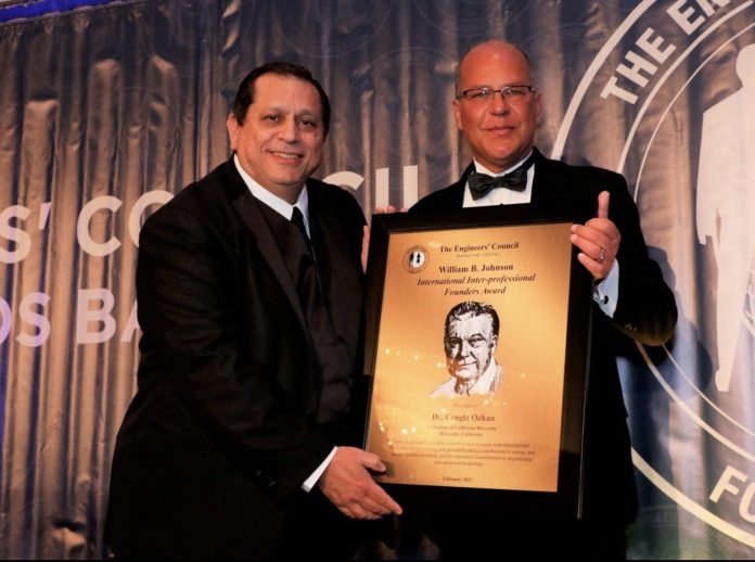 cengiz_sinan_ozkan_award_odul_22