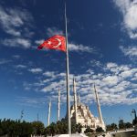 AA-20231019-32451988-32451987-ADANADA_MILLI_YAS_ILANININ_ARDINDAN_TURK_BAYRAKLARI_YARIYA_INDIRILDI
