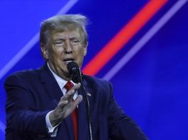 Trump Declares Victory in Presidential Election, Approaching Historic White House Return