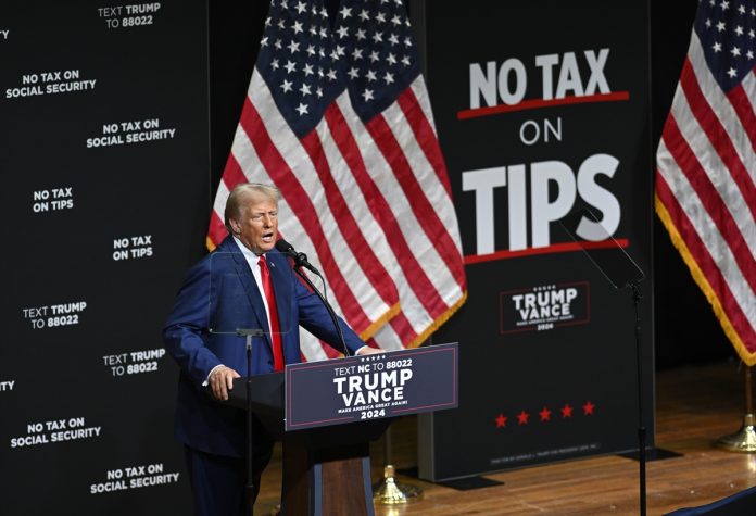 AA-20240815-35403651-35403640-CUMHURIYETCILERIN_BASKAN_ADAYI_TRUMP_KUZEY_CAROLINADA